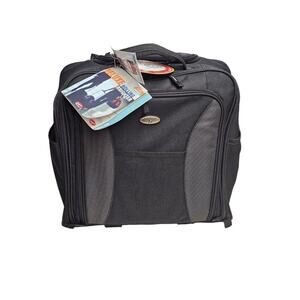 Olympia Deluxe Rolling Overnighter Luggage Suitcase Business Travel Toiletry Bag